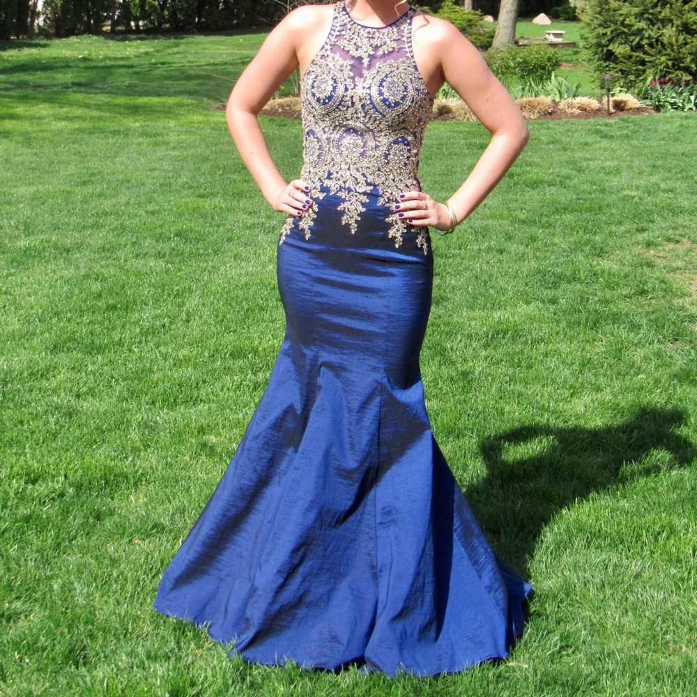 Prom dress